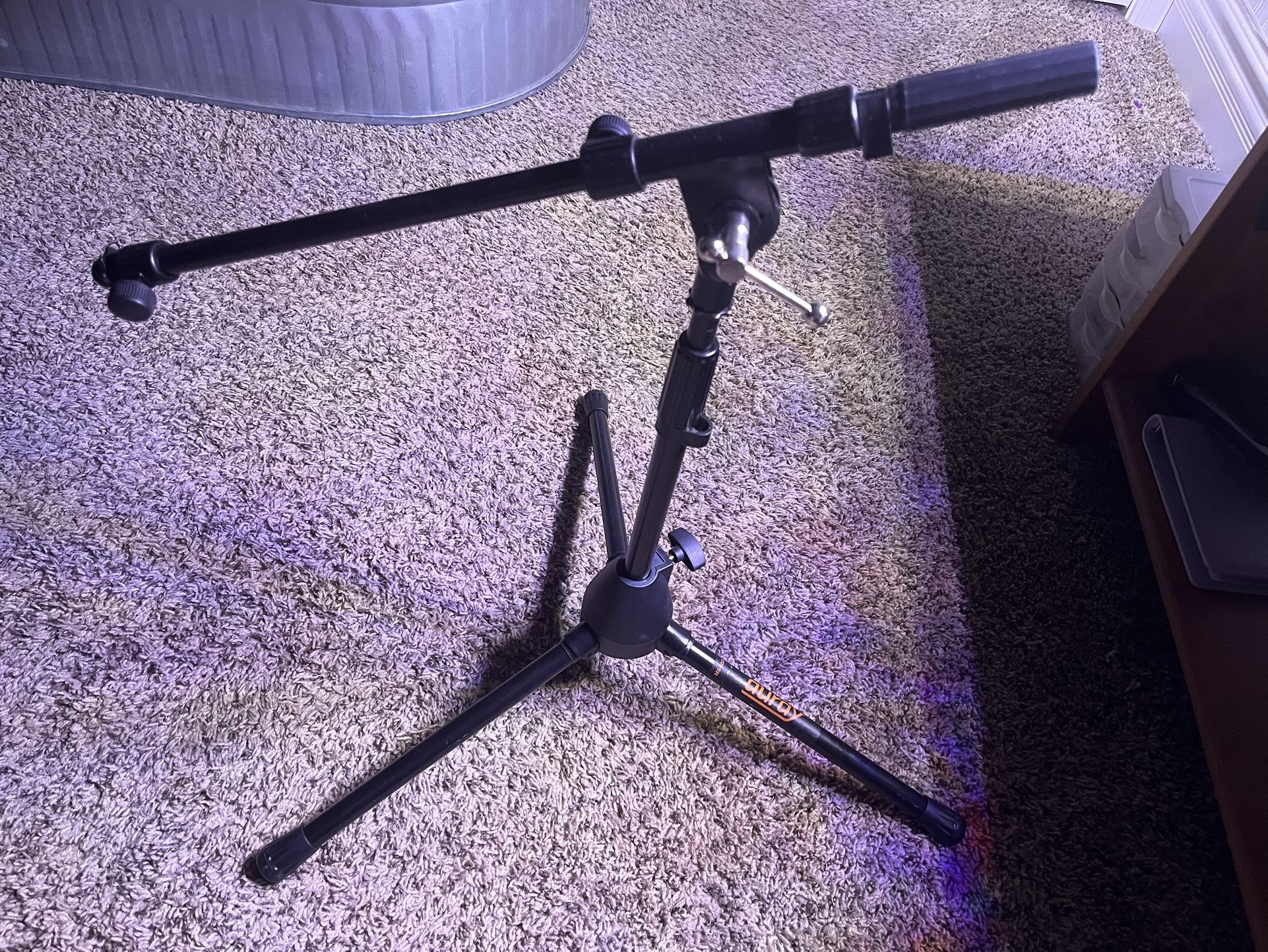 Auray MS-5220T Short Tripod Microphone Stand with Telescoping Boom