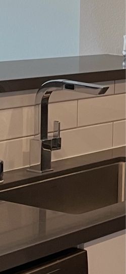 Chrome kitchen faucet