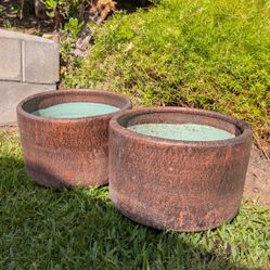 2 Set Of Pots/Planters 