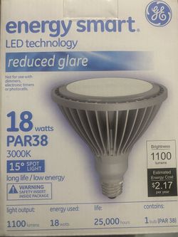 GE LED PAR38 18W 3000K Floodlight 1100 LUMENS 25,000 hrs