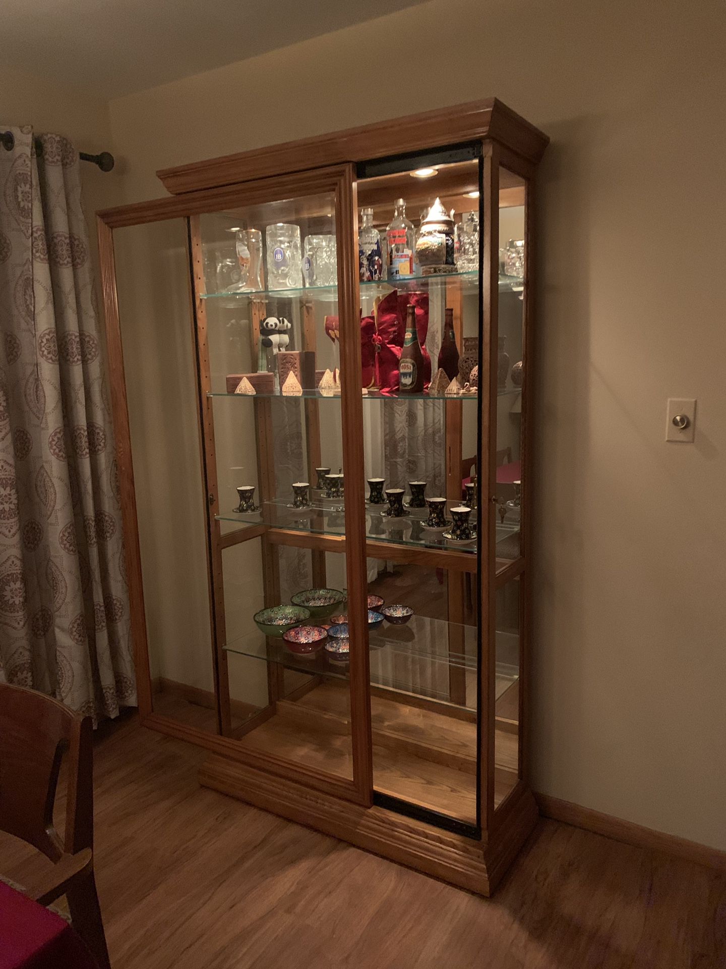 Sliding Door 5 Shelf China Curio Cabinet with Lock Oak