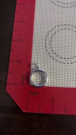 Circlet changeable charm holder