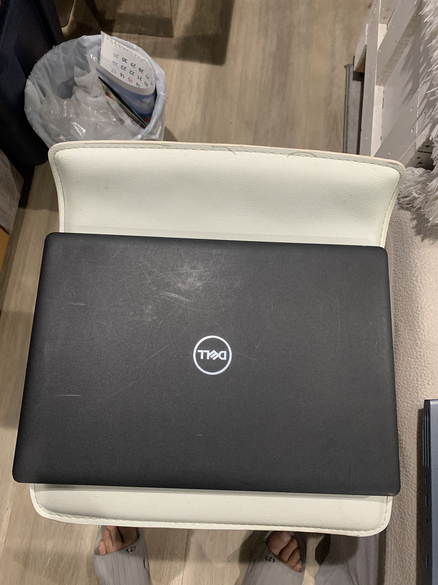 Dell Latitude 3590 Laptop #24099