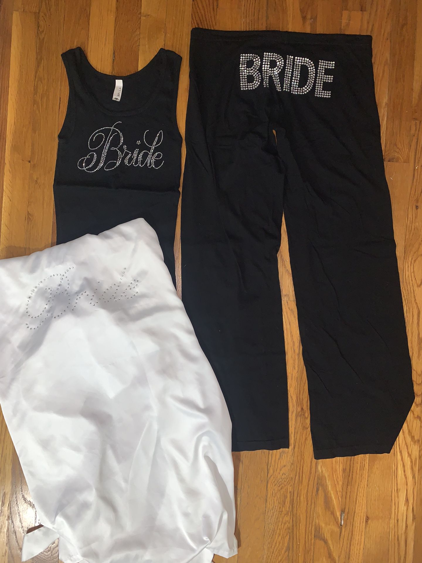 BRIDE Clothes (Tank: M / Pants: L / Robe: M) $20