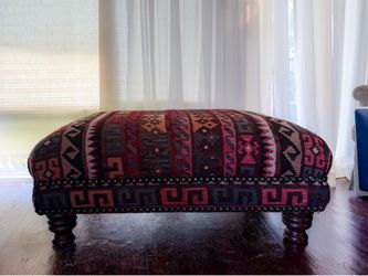 Large ottoman