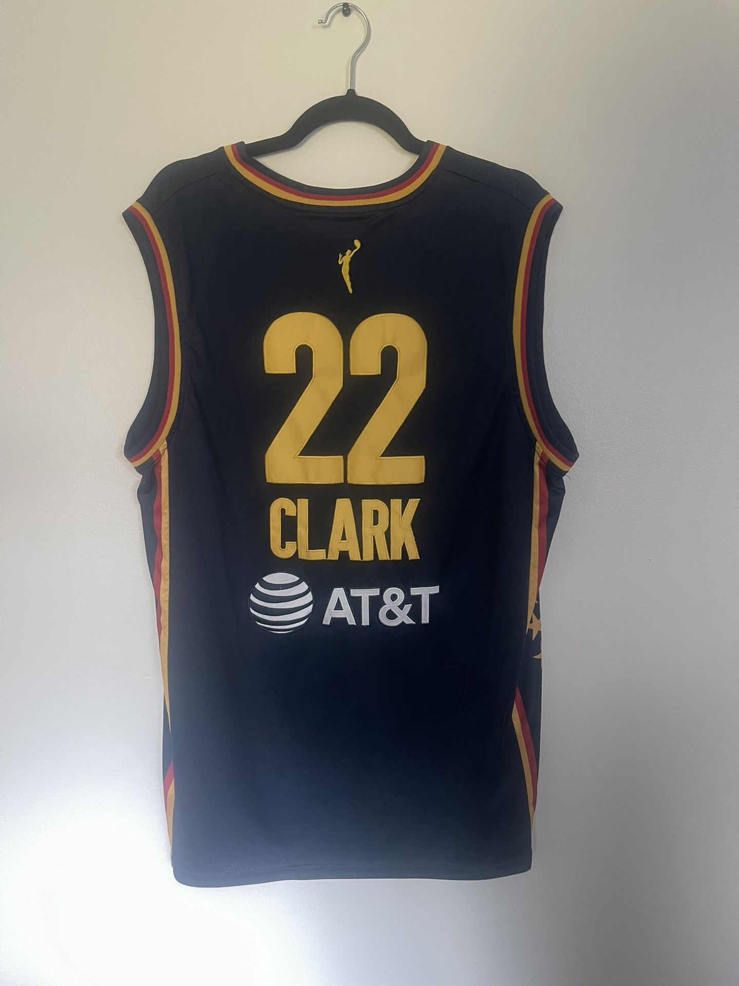 Caitlin Clark Stitched On Court Addition. Size L.