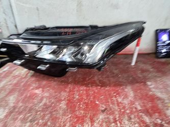 2020 2023 cadillac ct5 driver side headlight