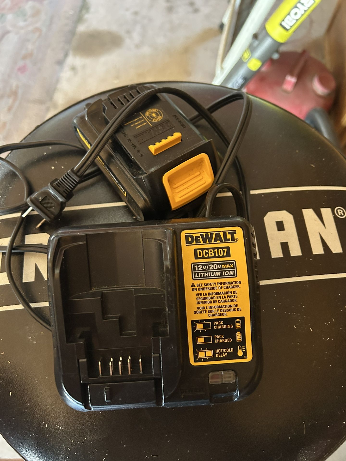 Dewalt Job Radio