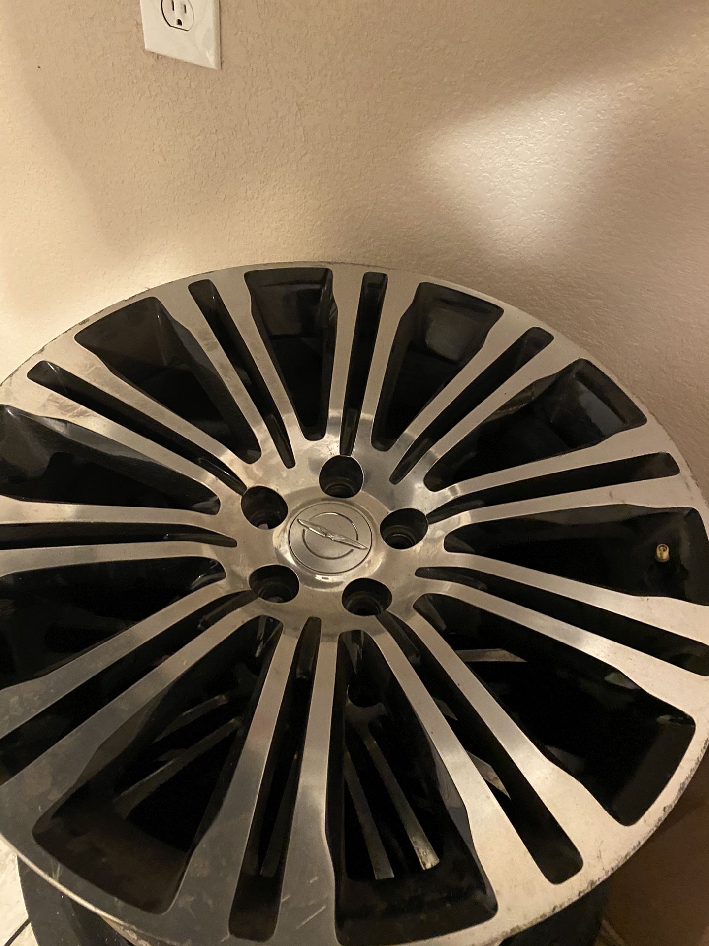 Chrysler 300 wheels