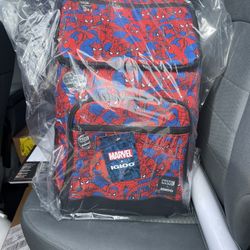 Igloo Backpack Cooler (Spider Man) for Sale in Houston, TX - OfferUp