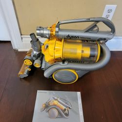Dyson DC11 Telescope Canister All Floors Life Time Hepa Vacuum 