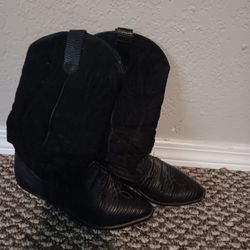 Woman's Size 6 Black Cowgirl Boots 
