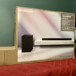 Samsung HW-B73CD 5.1ch Soundbar + Wireless Subwoofer - Dolby Digital Audio