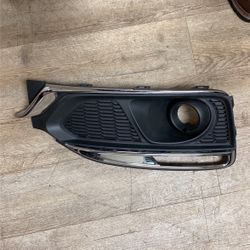 Fog Lamp Bezel