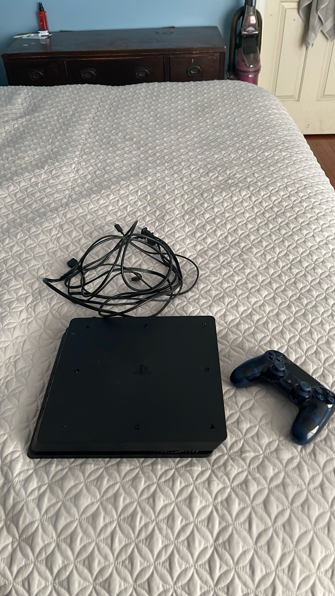 PS4 Slim With Pro Controller