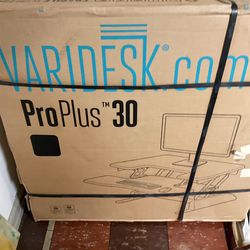 Varidesk Pro Plus 30 New
