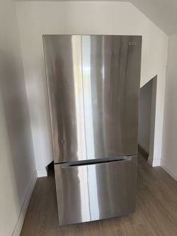 Vissani fridge