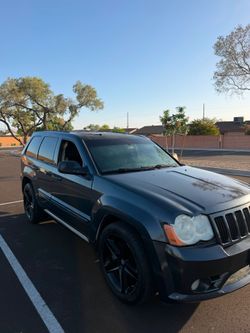 Jeep gran Cherokee srt 8
