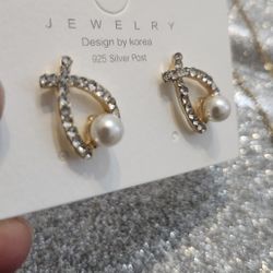 Elegant Pearl Gold Fashion Earrings 