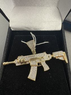 10K AK-47 Rifle Pendent
