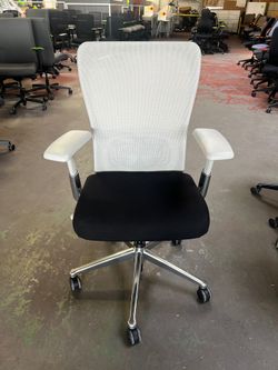 Haworth Zody Mesh Back Office Chairs