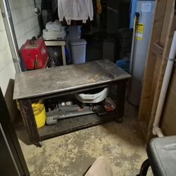 Service Table ,heavy Duty Casters ,stainless Steal Top