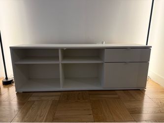 White tv console/ dresser with storage