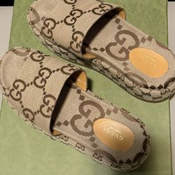 Gucci  Macro GG Canvas Camel Ebony Slides Sandals 