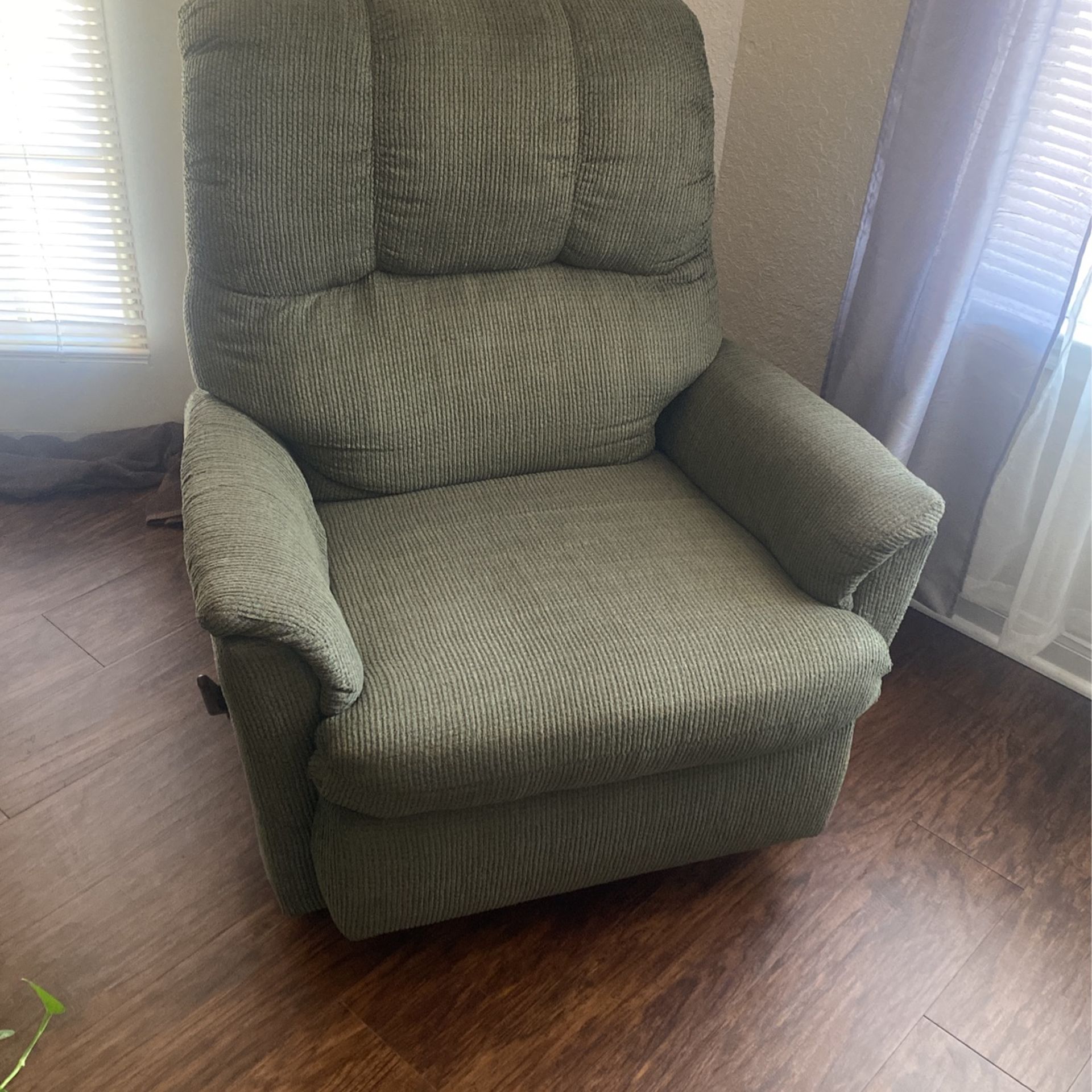 Recliner Chair