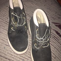 New Timberland boots size 7 1/2 very nice only $50 firm take some now