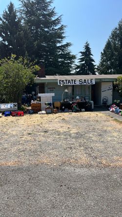 GARAGE SALE