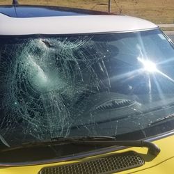 Windshield, Parabrisas 