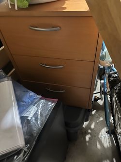 small set of drawers or end table with drawers