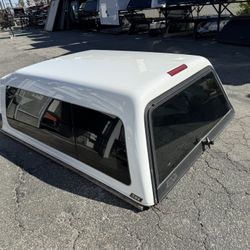 Toyota Or Tacoma Camper Shell 1986-04