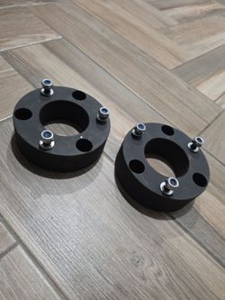 3" Front Leveling Kit 2007 to 2026 Chevy Silverado GMC Sierra 1500 and 2007 to 2019 Tahoe, Yukon, Suburban 1500, and Chevy Avalanche