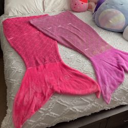Girls Mermaid Lounge/sleeping Blanket, One Pink, One Purple 