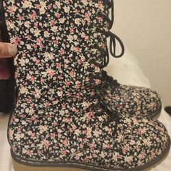 💥Doc Martin And Forever Boots Size Womans 10💥