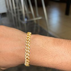 Diamond Test Approved Gold 8MM Moissanite Cuban Bracelet 