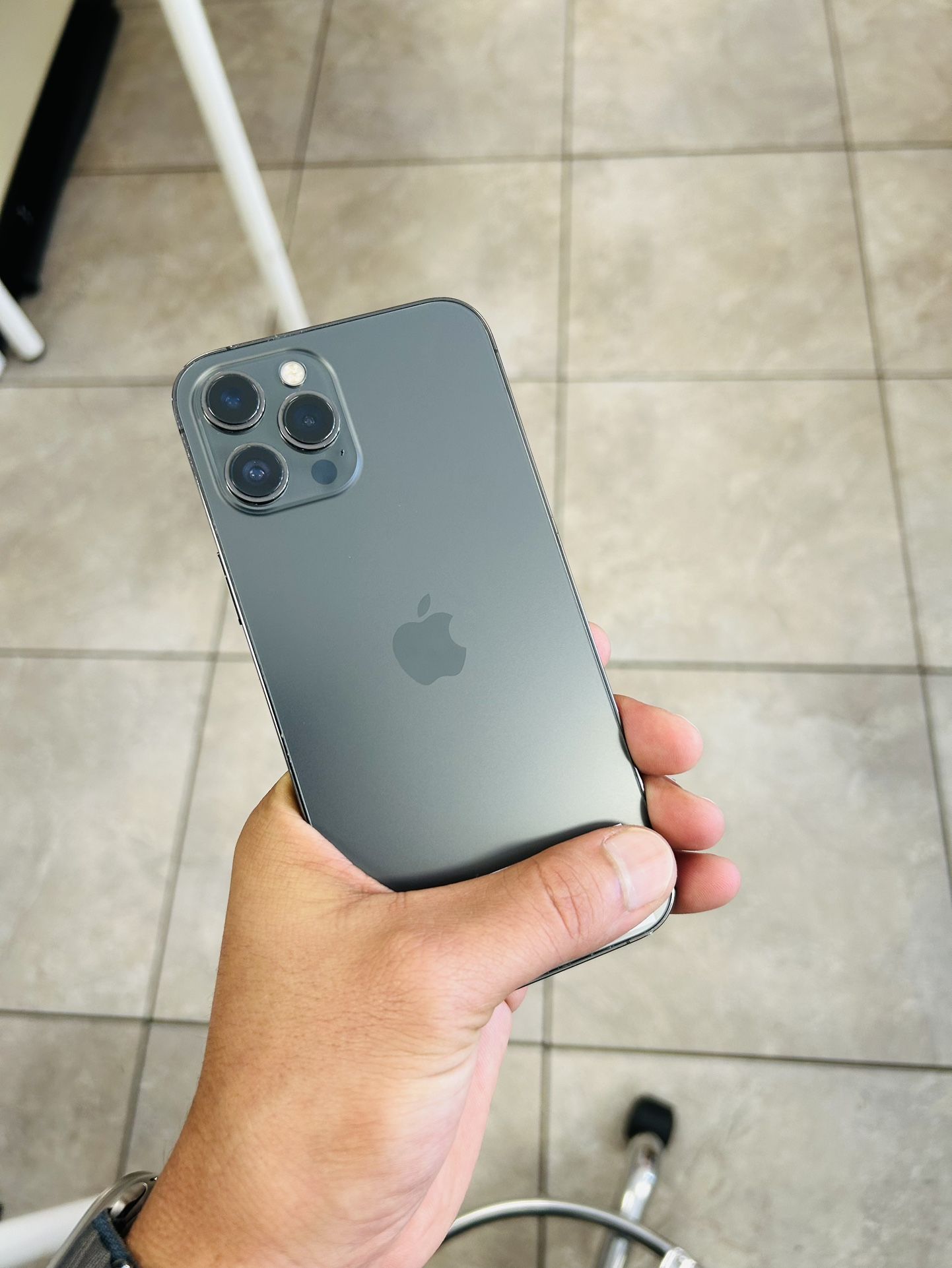 iPhone 12 Pro Max Unlocked