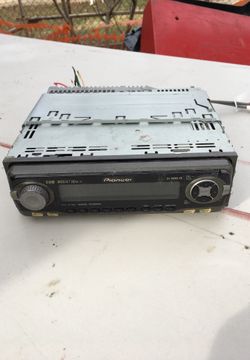 Car stereo pioneer