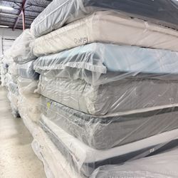 King Mattress Good Brands Starting From $289 And UP✨ Finance Available 