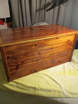 Handmade by the Amish 100% solid cedar chest