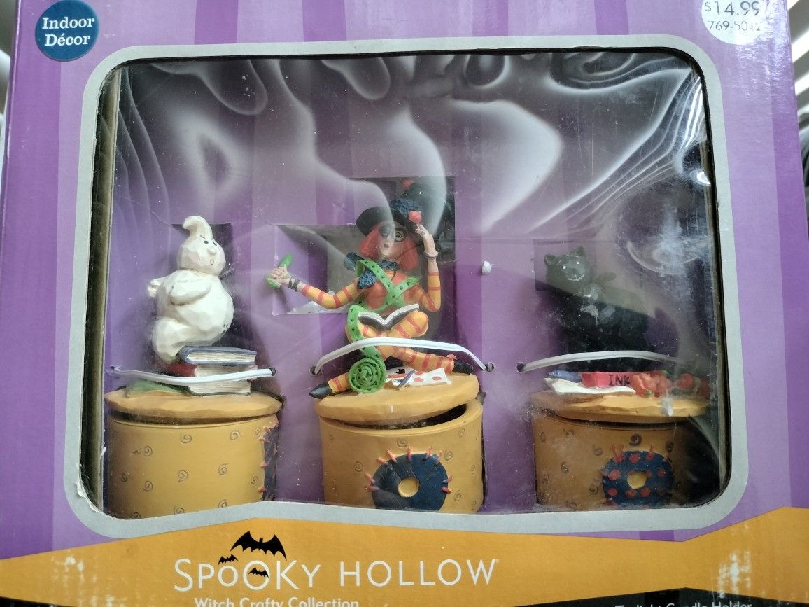 Halloween Decorations, New$8