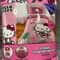 Hello Kitty Comforter Set (2 Piece)