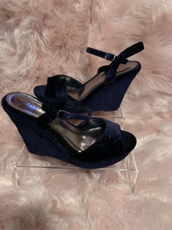 Brand New Rampage All Navy Velvet Sandals