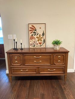 Gorgeous Mid Century Modern Eight Drawer Dresser By Bassett~
