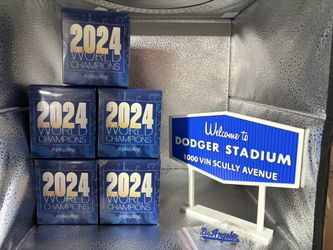 Dodgers 2024 World Series Ring Set. With Sign And Pin 