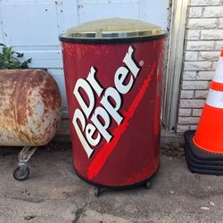 Dr Pepper Rolling Ice Cooler