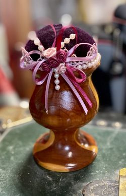 Tennessee  Cedar Pin Cushion