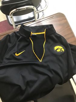 Iowa college pullover